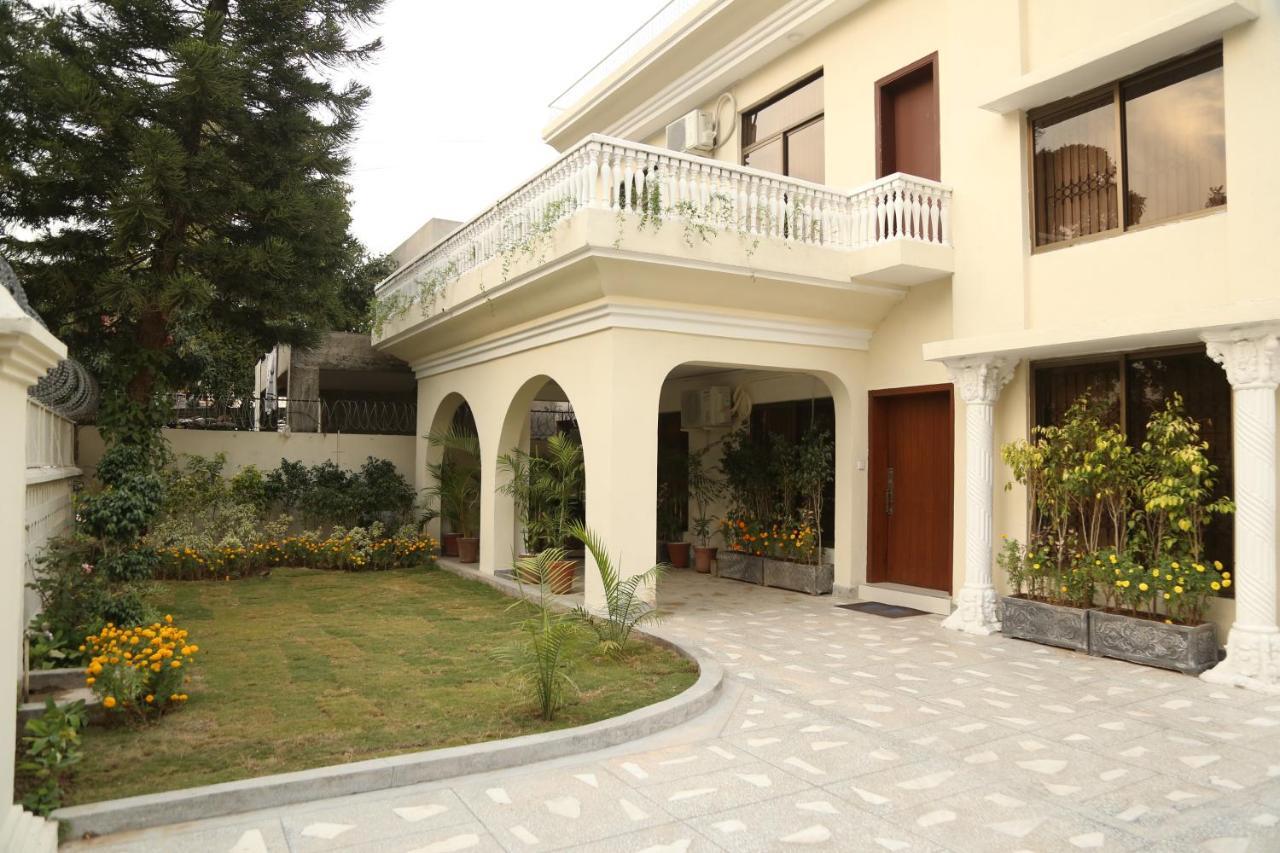 Royal Grace Guest House Islamabad Eksteriør bilde